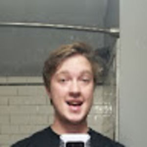 Meet your Posher, Garrett